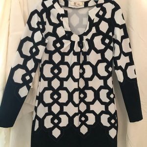 Arveh dress...white with navy octagon print